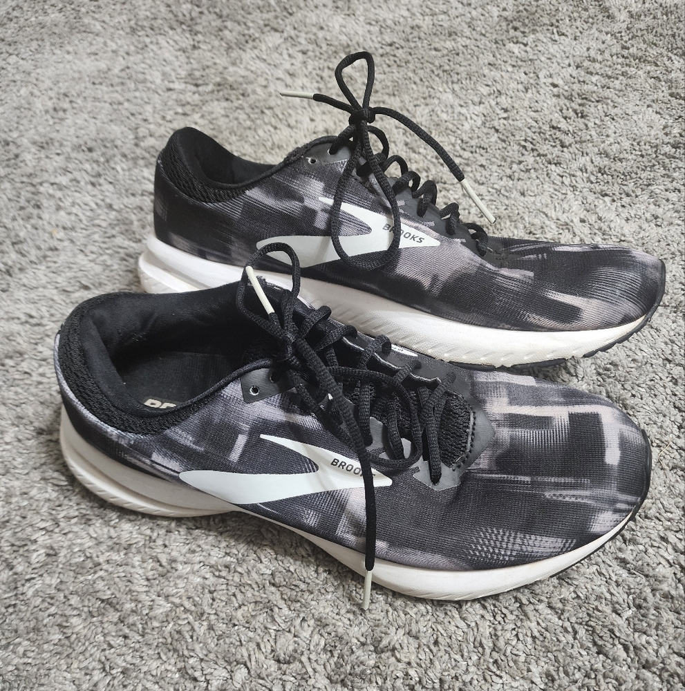 Brooks Launch 6 Women's Running Shoes Sneakers Size 9.5